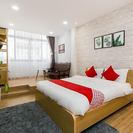 Oyo 414 Saigon Home Thành Pho Ho Chí Minh Esterno foto