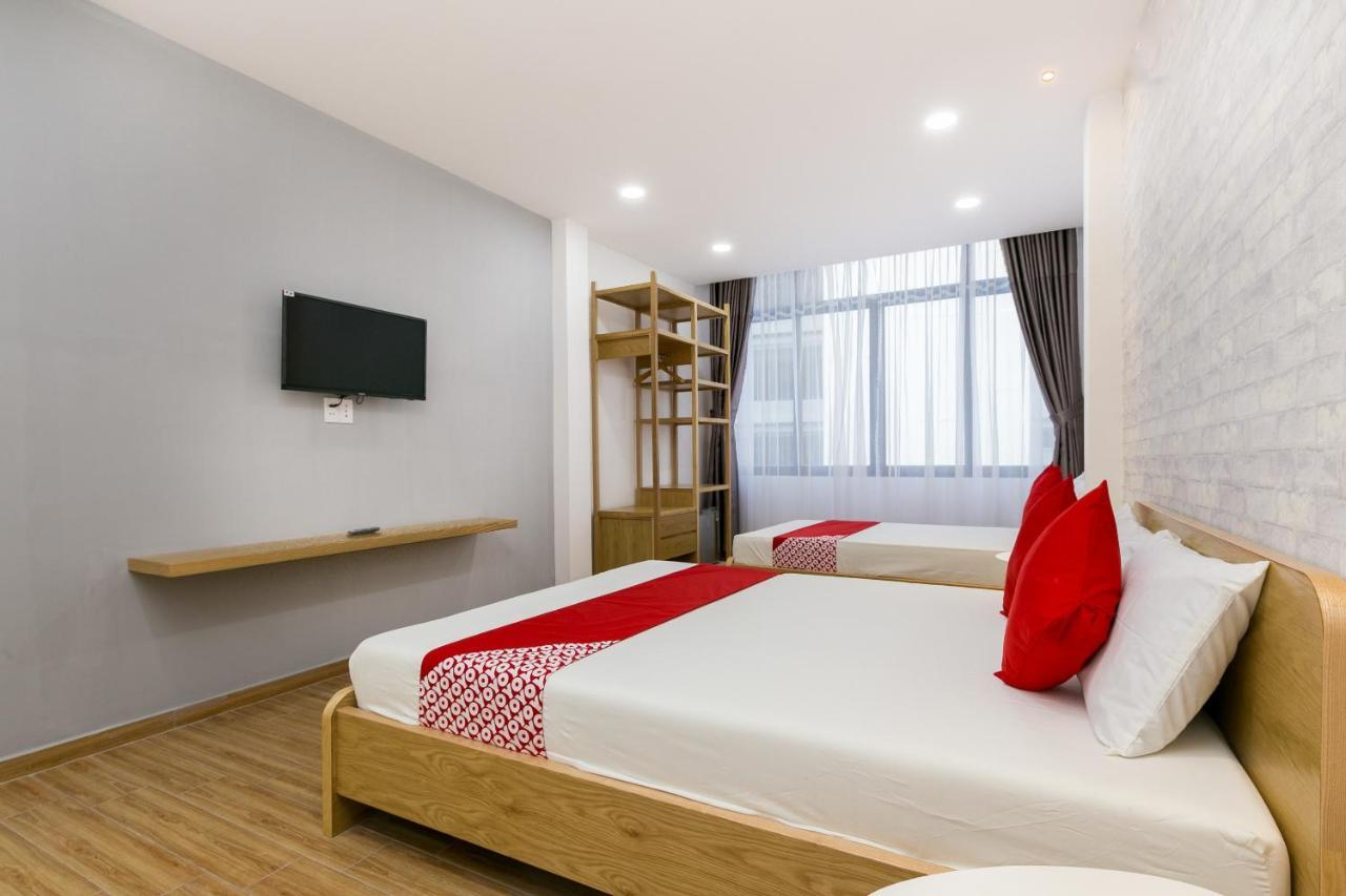 Oyo 414 Saigon Home Thành Pho Ho Chí Minh Esterno foto
