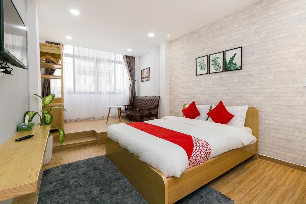 Oyo 414 Saigon Home Thành Pho Ho Chí Minh Esterno foto