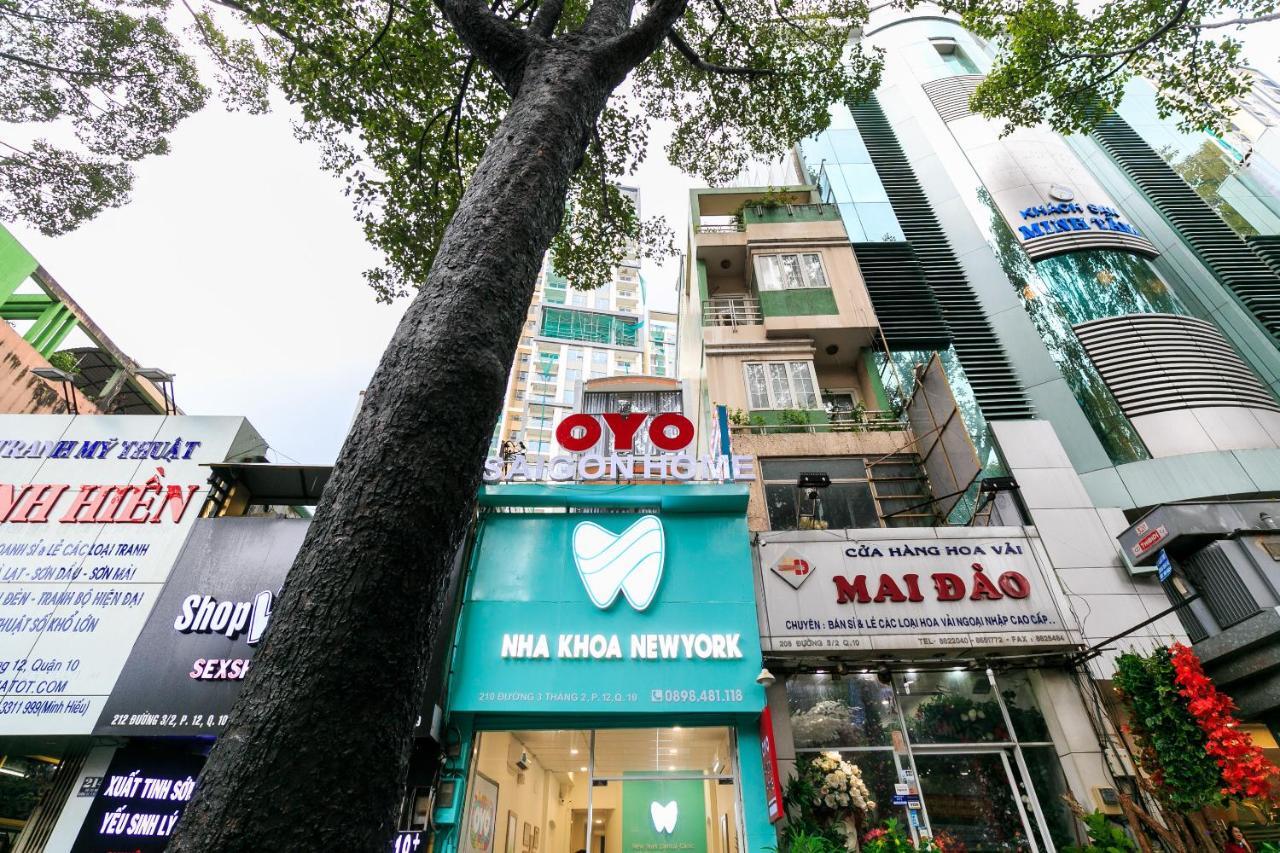 Oyo 414 Saigon Home Thành Pho Ho Chí Minh Esterno foto