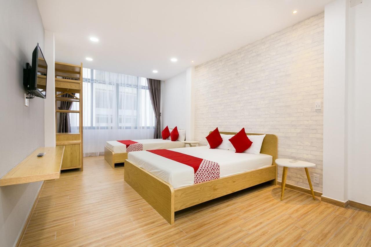 Oyo 414 Saigon Home Thành Pho Ho Chí Minh Esterno foto
