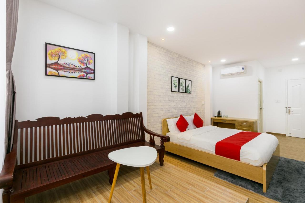 Oyo 414 Saigon Home Thành Pho Ho Chí Minh Esterno foto