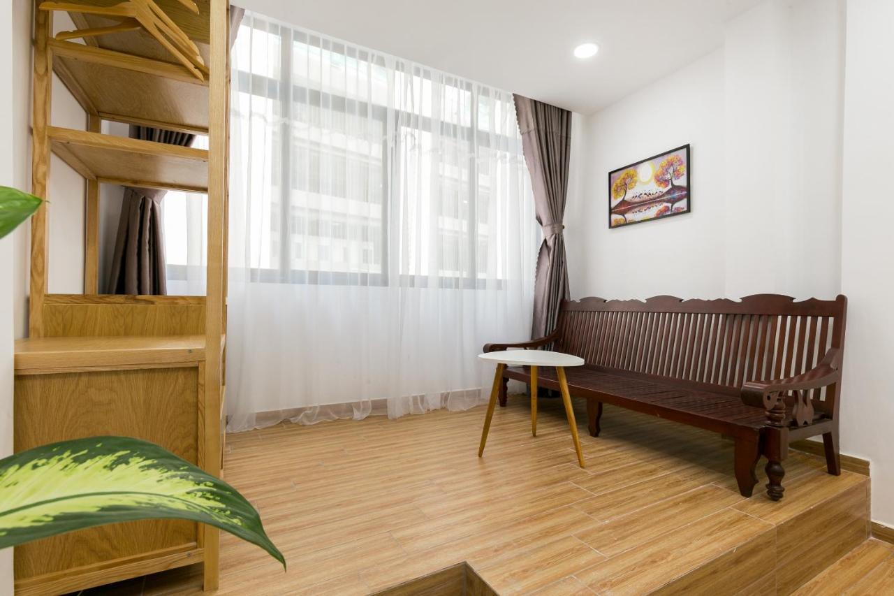 Oyo 414 Saigon Home Thành Pho Ho Chí Minh Esterno foto